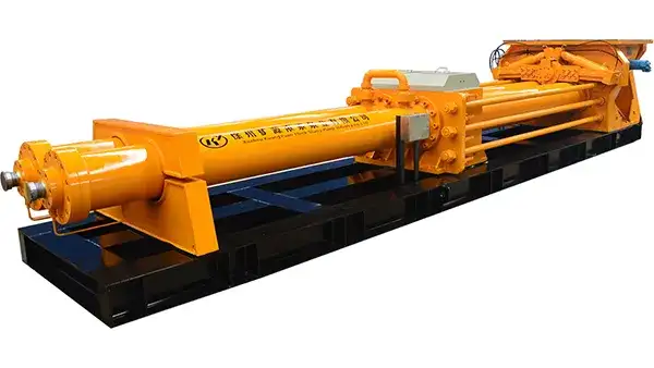 Two-Cylinder Plunger Pump with S-Transfer Tube